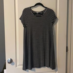 Old navy flowy dress size M